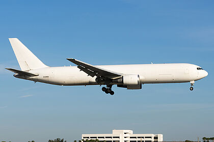 21 Air aircraft photo 6