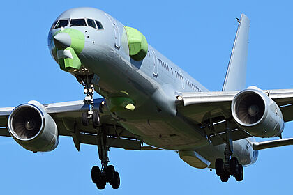 2Excel Aviation aircraft photo 6