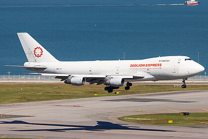 360Lion Express aircraft photo 2