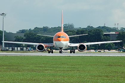 Adam Air aircraft photo 3