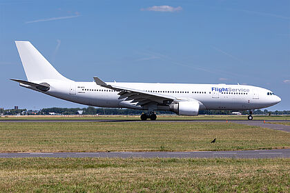 AELF FlightService aircraft