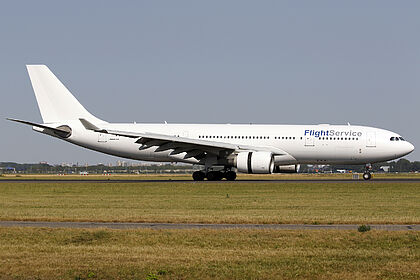 AELF FlightService aircraft photo 2