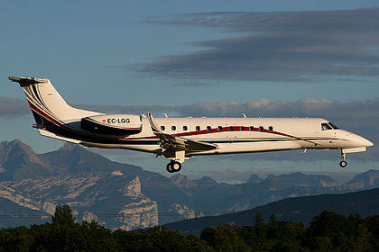 Aerodynamics Malaga aircraft photo 2