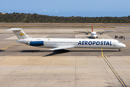Aeropostal aircraft photo 2