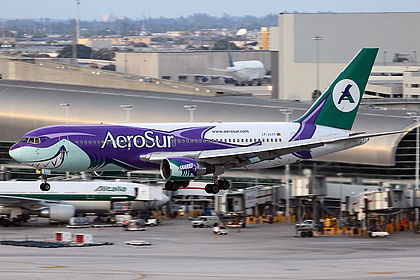 Aerosur aircraft photo 11