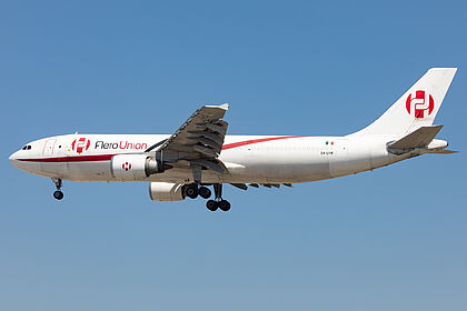 AeroUnion aircraft photo 3