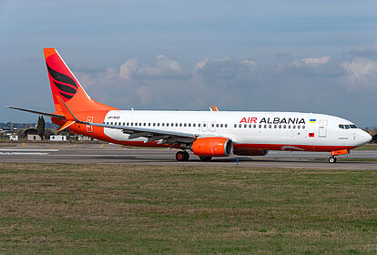 Air Albania aircraft photo 5