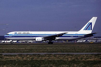 Air Aruba aircraft photo 7