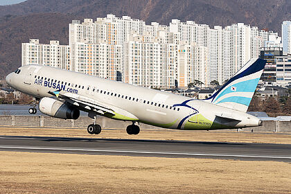 Air Busan aircraft photo 2