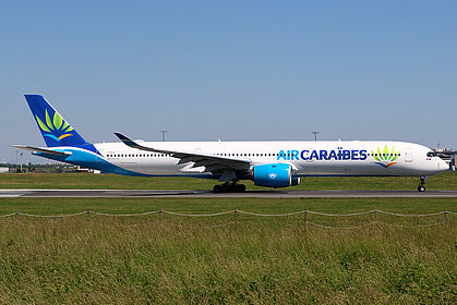 Air Caraïbes Atlantique aircraft photo 6