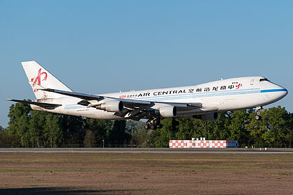 Air Central aircraft photo 4