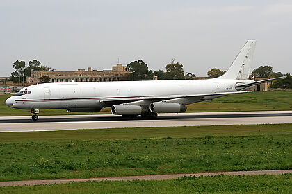 Air Charter Express aircraft photo 2
