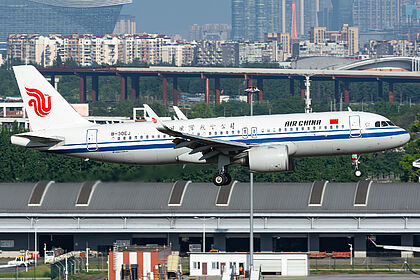 Air China aircraft photo 8