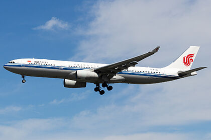 Air China aircraft photo 16