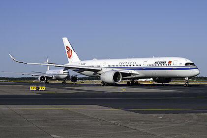 Air China aircraft photo 18