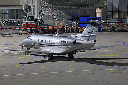 Air Corporate aircraft photo 4