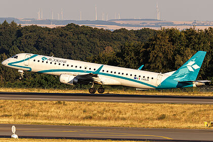 Air Dolomiti aircraft photo 4