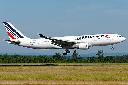 Air France aircraft photo 14