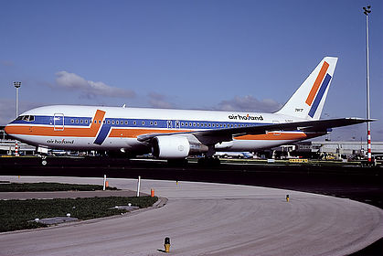Air Holland aircraft photo 4