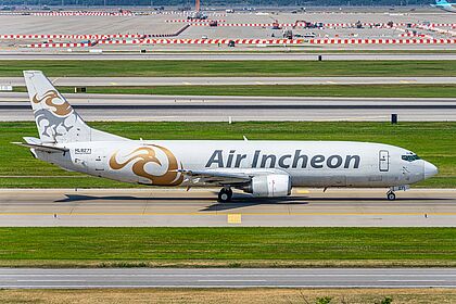 Air Incheon aircraft photo 2