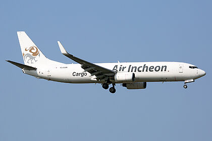 Air Incheon aircraft photo 3
