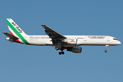 Air Italy Polska aircraft photo 4