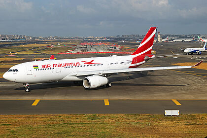 Air Mauritius aircraft photo 3