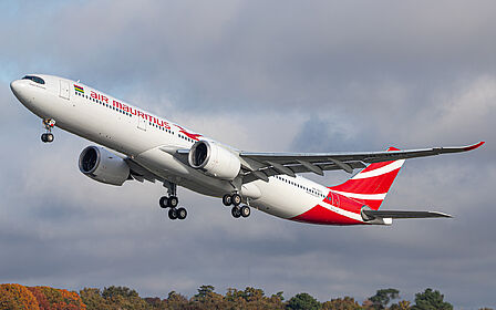 Air Mauritius aircraft photo 5