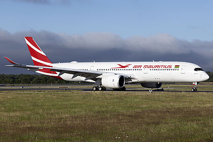 Air Mauritius aircraft photo 7