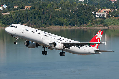 Air Méditerranée aircraft photo 6