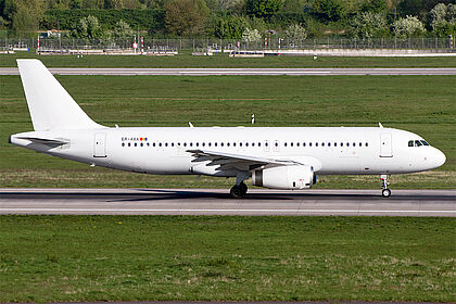 Air Moldova aircraft photo 4