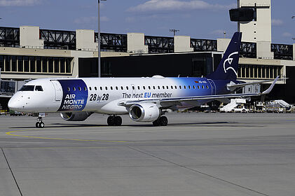 Air Montenegro aircraft photo 2