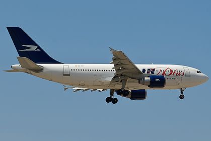 Air Plus Comet aircraft photo 2