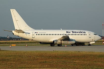 Air Slovakia aircraft photo 3
