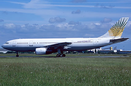 Air Togo aircraft photo 2