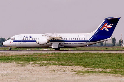 AirUK aircraft photo 8