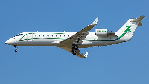 AirX Charter aircraft photo 3