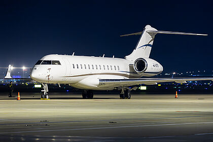 Airzena Georgian Airways aircraft photo 8