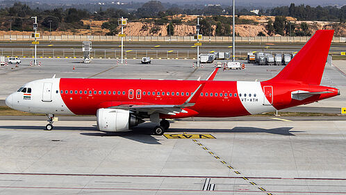 AIX Connect aircraft photo 4