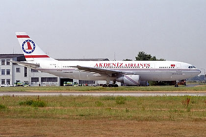 Akdeniz Airlines aircraft photo 2