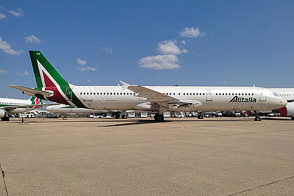 Alitalia - Società Aerea Italiana aircraft photo 5