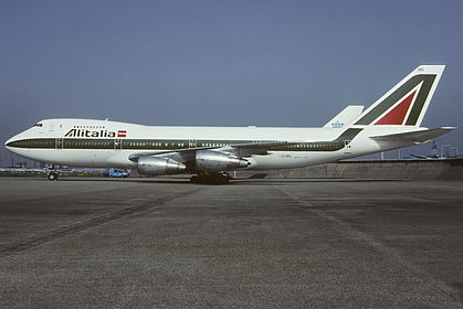 Alitalia Team aircraft photo 6