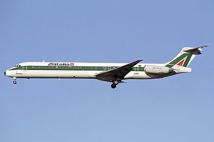 Alitalia Team aircraft photo 12