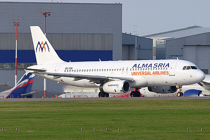AlMasria Universal Airlines aircraft photo 2