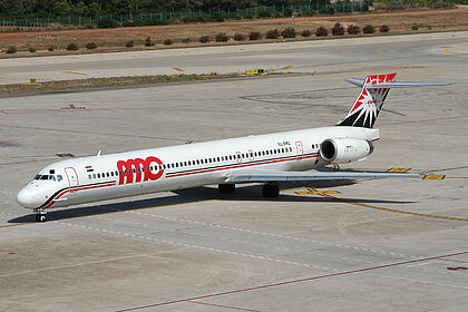 AMC Aviation aircraft photo 14
