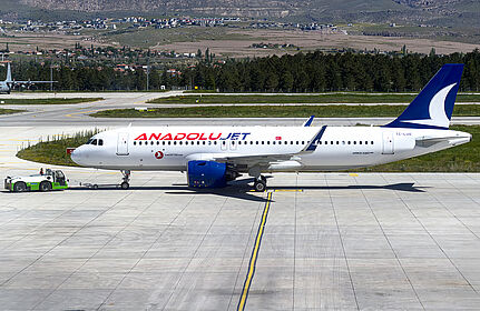 AnadoluJet aircraft photo 6