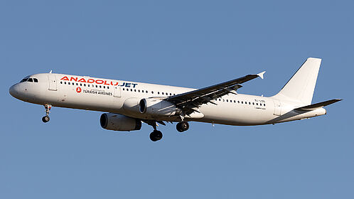 AnadoluJet aircraft photo 8