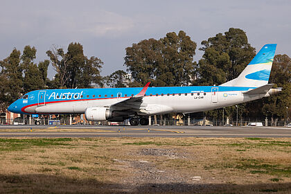 Austral Líneas Aéreas aircraft photo 4