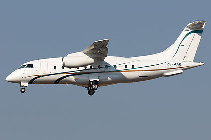Avex Air Transport aircraft photo 2