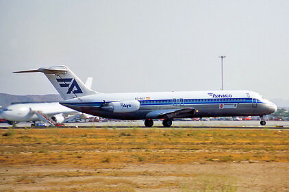 Aviaco aircraft photo 5